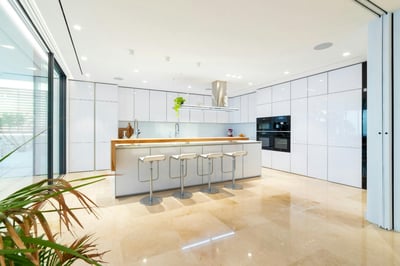 Luxury Villa Photo #29