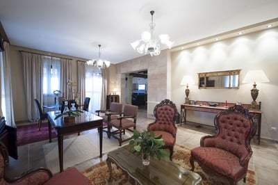 Luxury Villa Photo #29