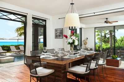 Luxury Villa Photo #9