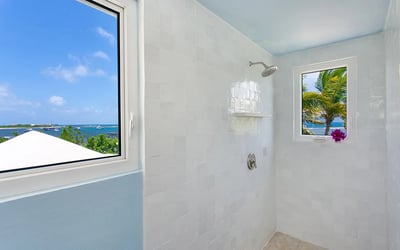 Luxury Villa Photo #33