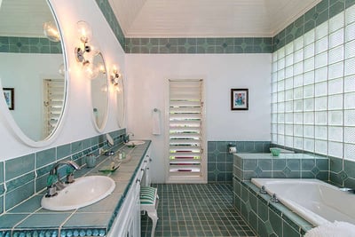 Luxury Villa Photo #16