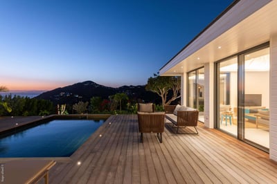 Luxury Villa Photo #11
