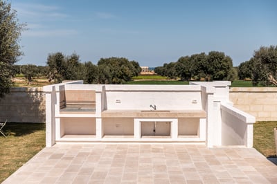 Luxury Villa Photo #8