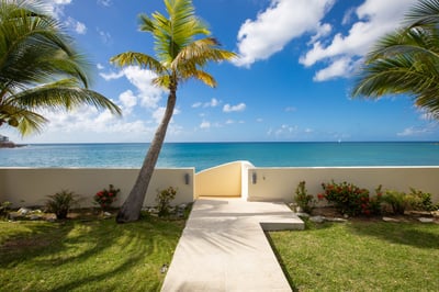Luxury Villa Photo #17
