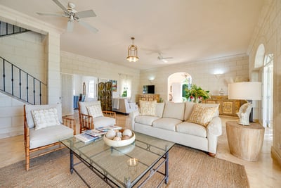 Luxury Villa Photo #16