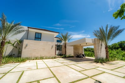 Luxury Villa Photo #44