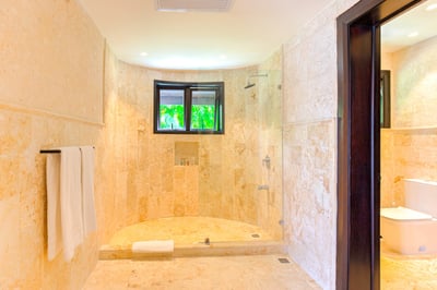 Luxury Villa Photo #50