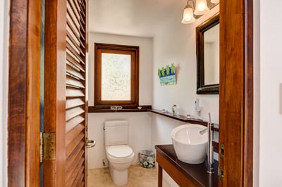 Luxury Villa Photo #19