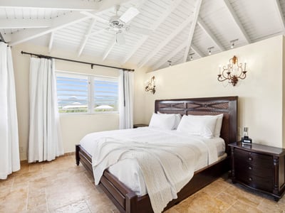 Luxury Villa Photo #52
