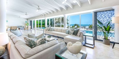 Luxury Villa Photo #12