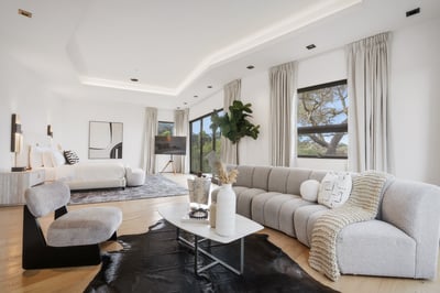 Luxury Villa Photo #43