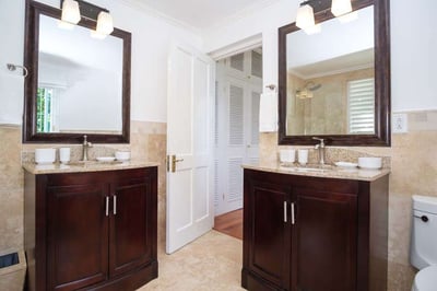 Luxury Villa Photo #25