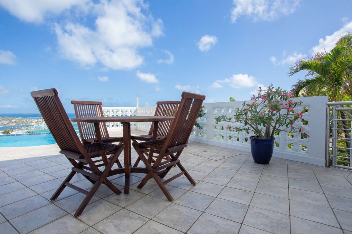 Ocean Pearl apartment rental in Dawn Beach - 5