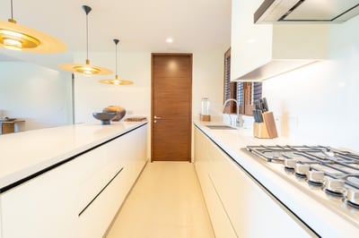 Luxury Villa Photo #18