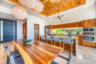 Luxury Villa Photo #19