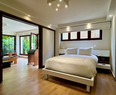 Luxury Villa Photo #46