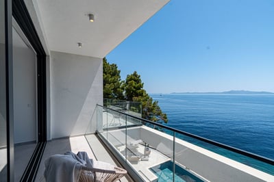 Luxury Villa Photo #48