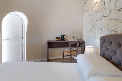 Luxury Villa Photo #43