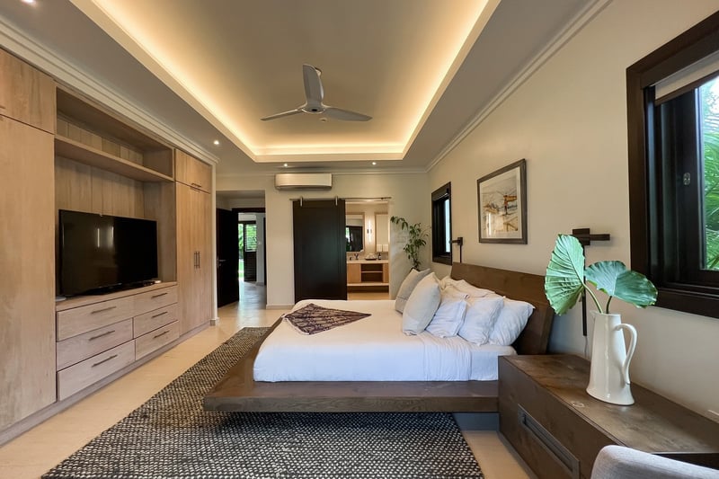 Sea Salt at Old Fort Bay