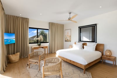 Luxury Villa Photo #28