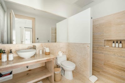 Luxury Villa Photo #44