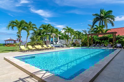 Luxury Villa Photo #2