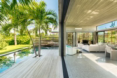 Luxury Villa Photo #9