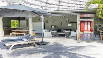 Luxury Villa Photo #31