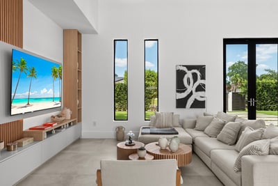 Luxury Villa Photo #23