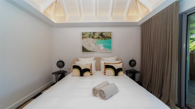 Luxury Villa Photo #41