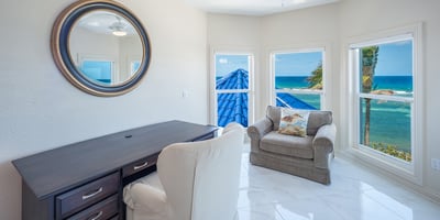 Luxury Villa Photo #28