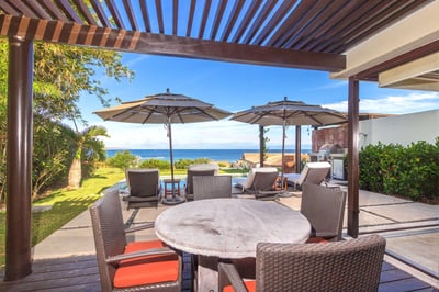 Luxury Villa Photo #10
