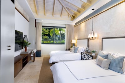 Luxury Villa Photo #20