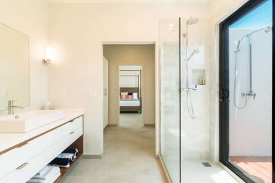 Luxury Villa Photo #19