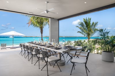 Luxury Villa Photo #16