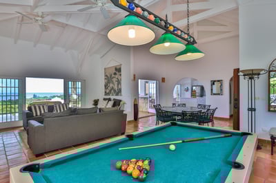 Luxury Villa Photo #21