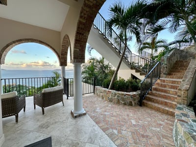Luxury Villa Photo #19