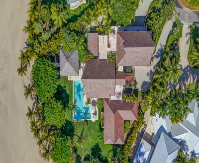 Luxury Villa Photo #4