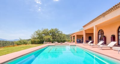 Luxury Villa Photo #5