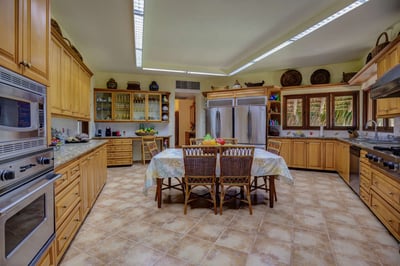 Luxury Villa Photo #27