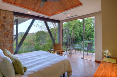 Luxury Villa Photo #17