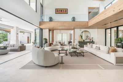 Luxury Villa Photo #24