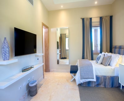 Luxury Villa Photo #51