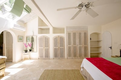 Luxury Villa Photo #52