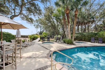 Luxury Villa Photo #4