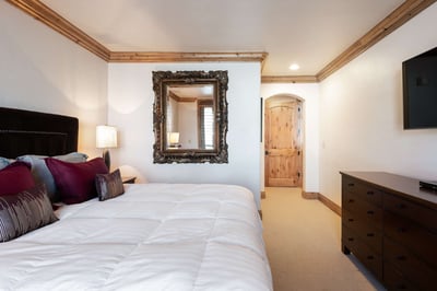 Luxury Villa Photo #20