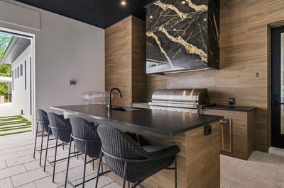 Luxury Villa Photo #23