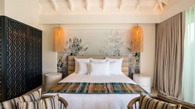 Luxury Villa Photo #37