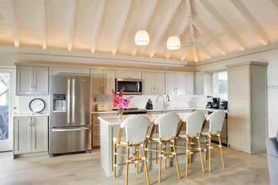 Luxury Villa Photo #11