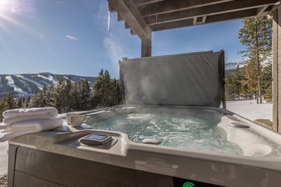 Luxury Villa Photo #4